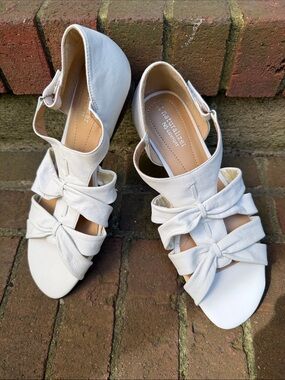 Naturalizer White Bow Detail Women's Sandals